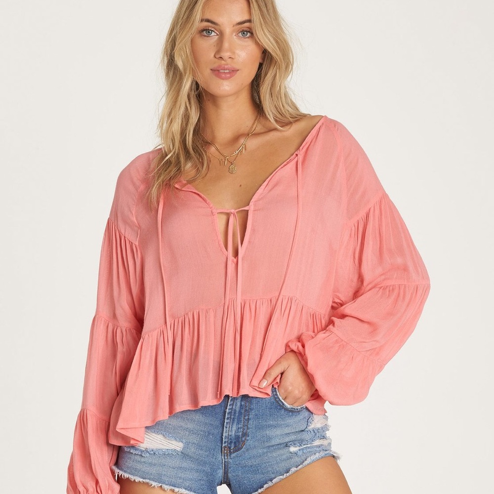 Billabong By The Sea Top